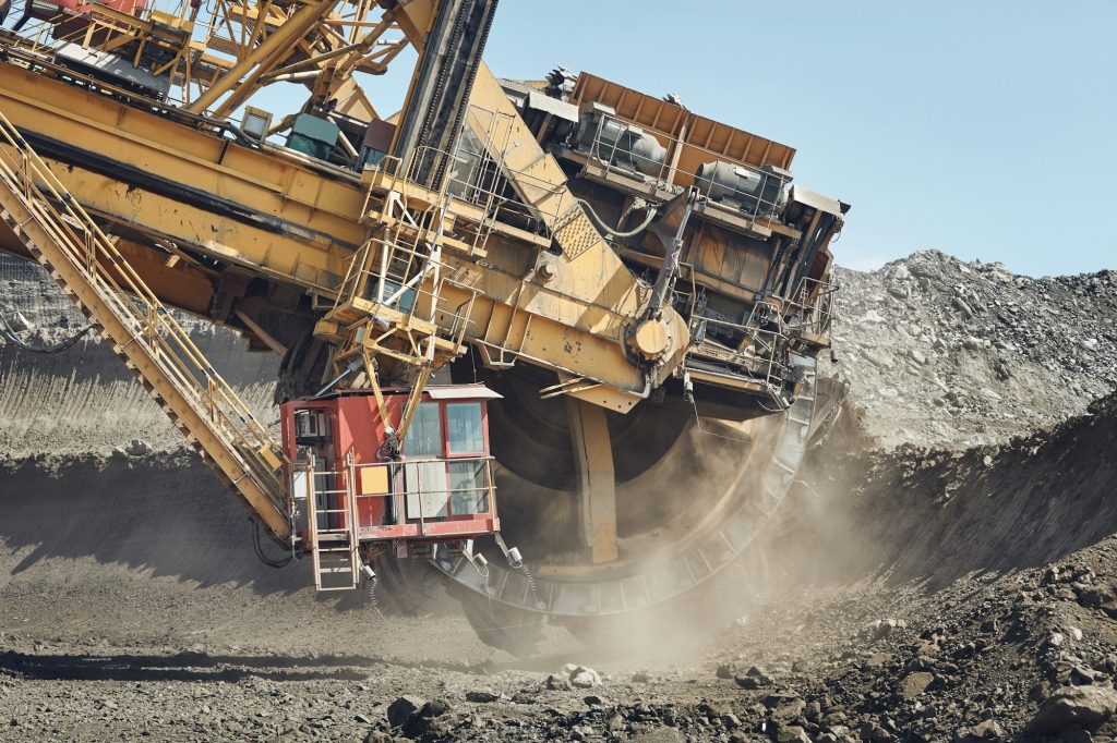 Coal mining in surface mine